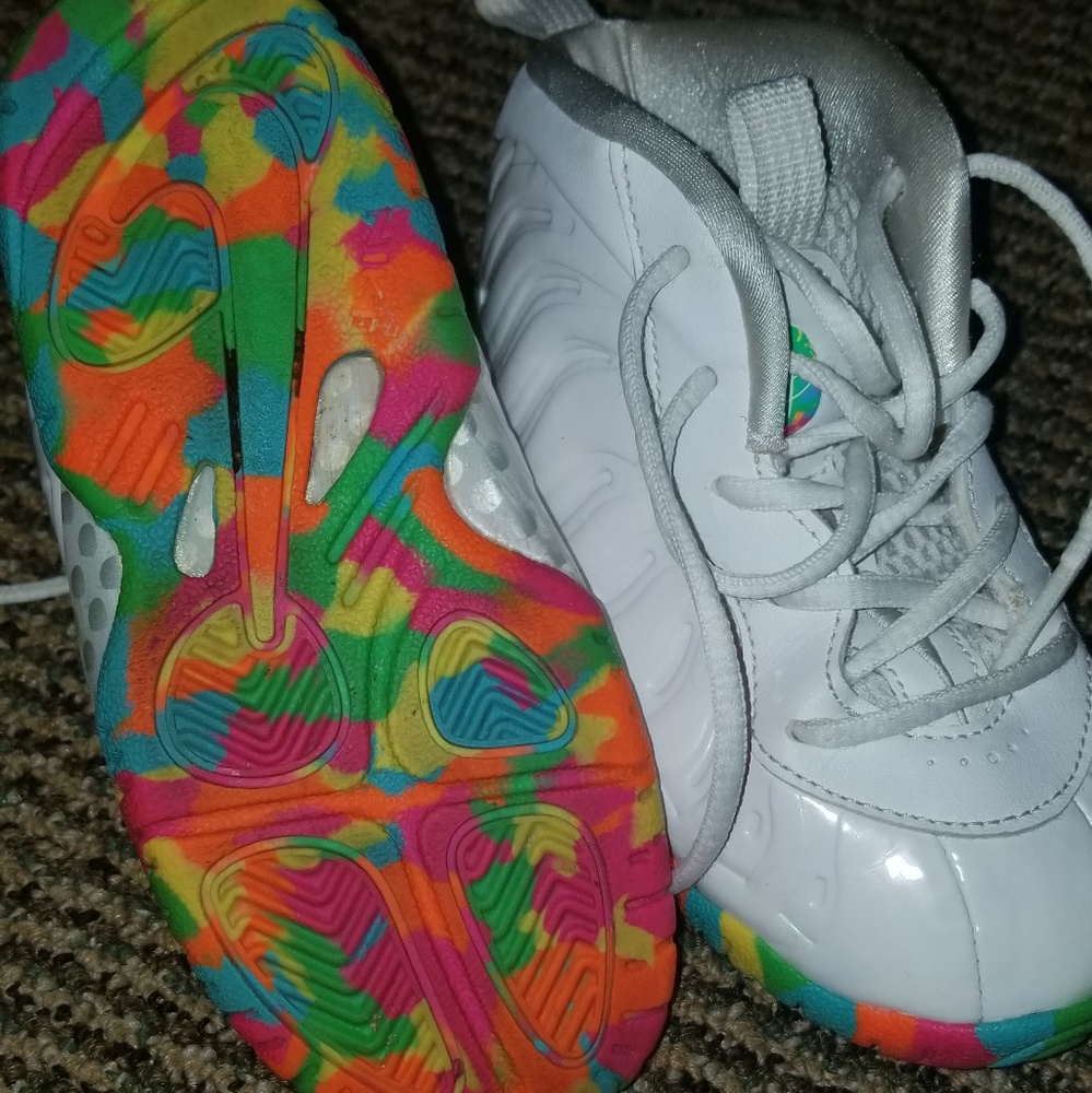 Toddler foamposite sneakers